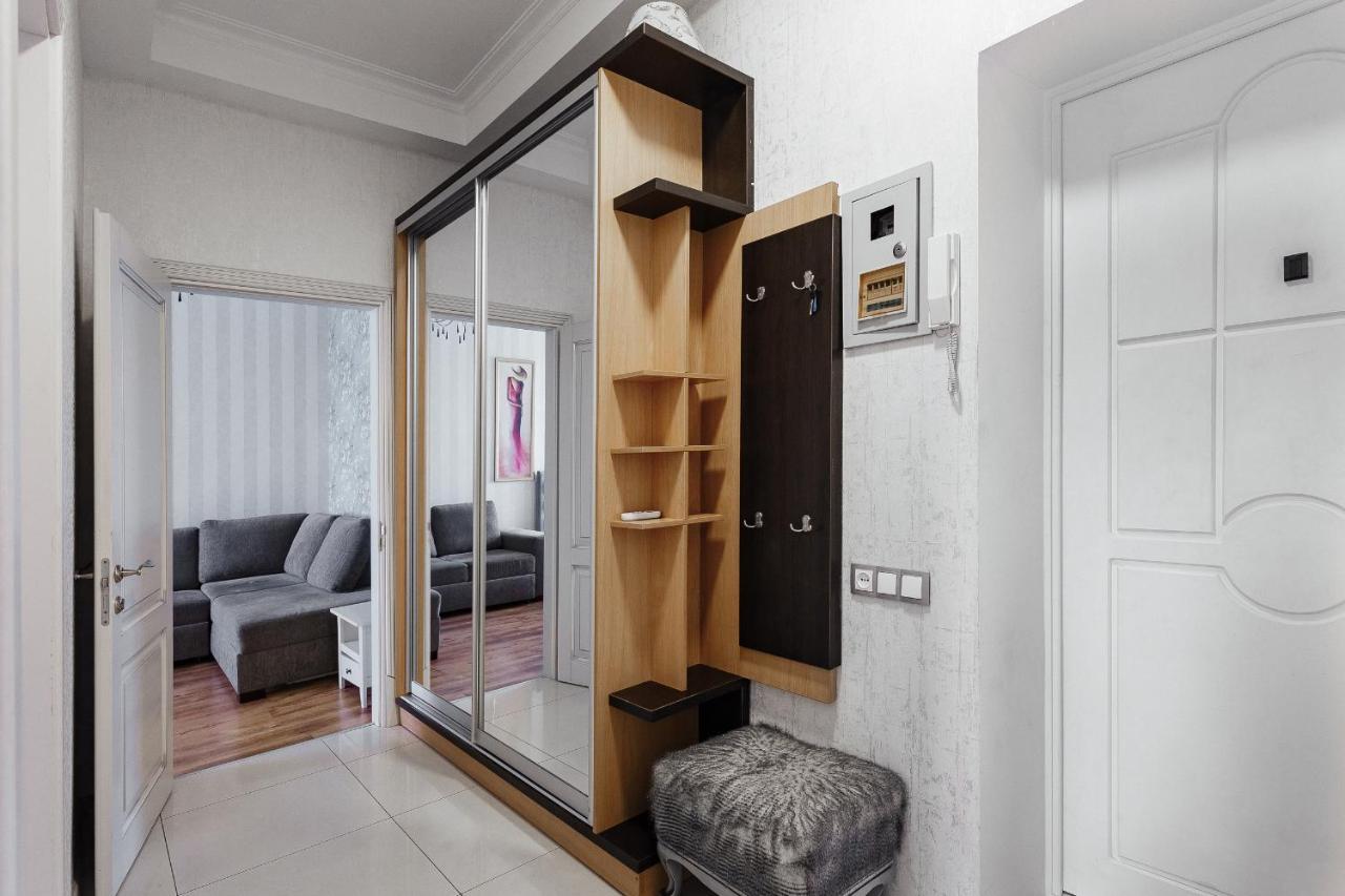 2 Bedroom On Deribasovskaya Str. Odessa Dış mekan fotoğraf